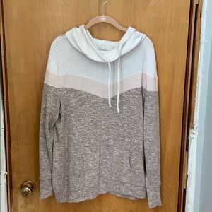 Cozy sweater-pink with gray and white
